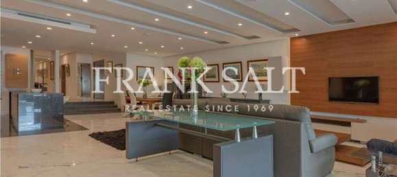 3 bedrooms Apartment in Ta' Xbiex, Malta No. 9159 8