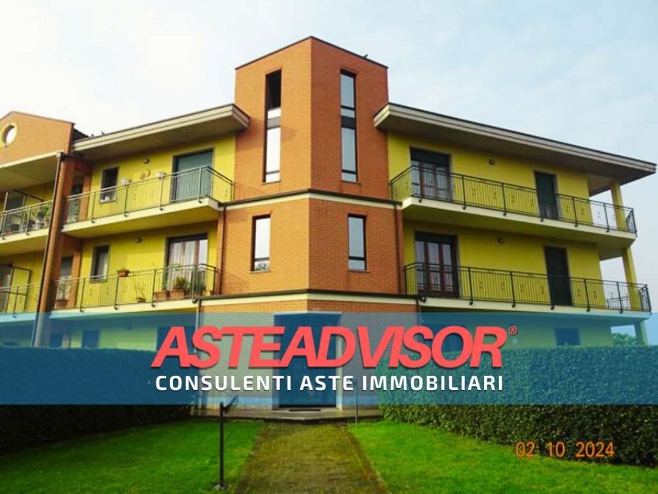 5 rooms Apartment in Sommariva del Bosco, Italy No. 277851