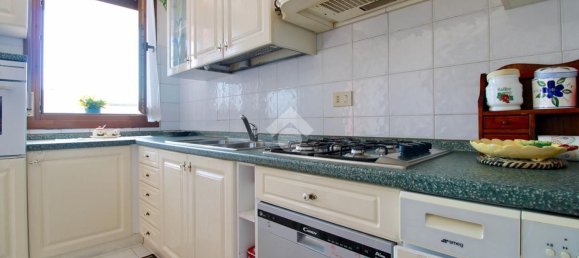 2 rooms Apartment in Jesolo, Italy No. 259993 6