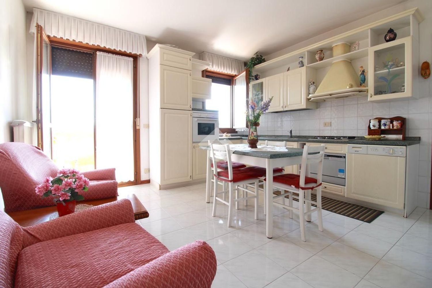 2 rooms Apartment in Jesolo, Italy No. 259993
