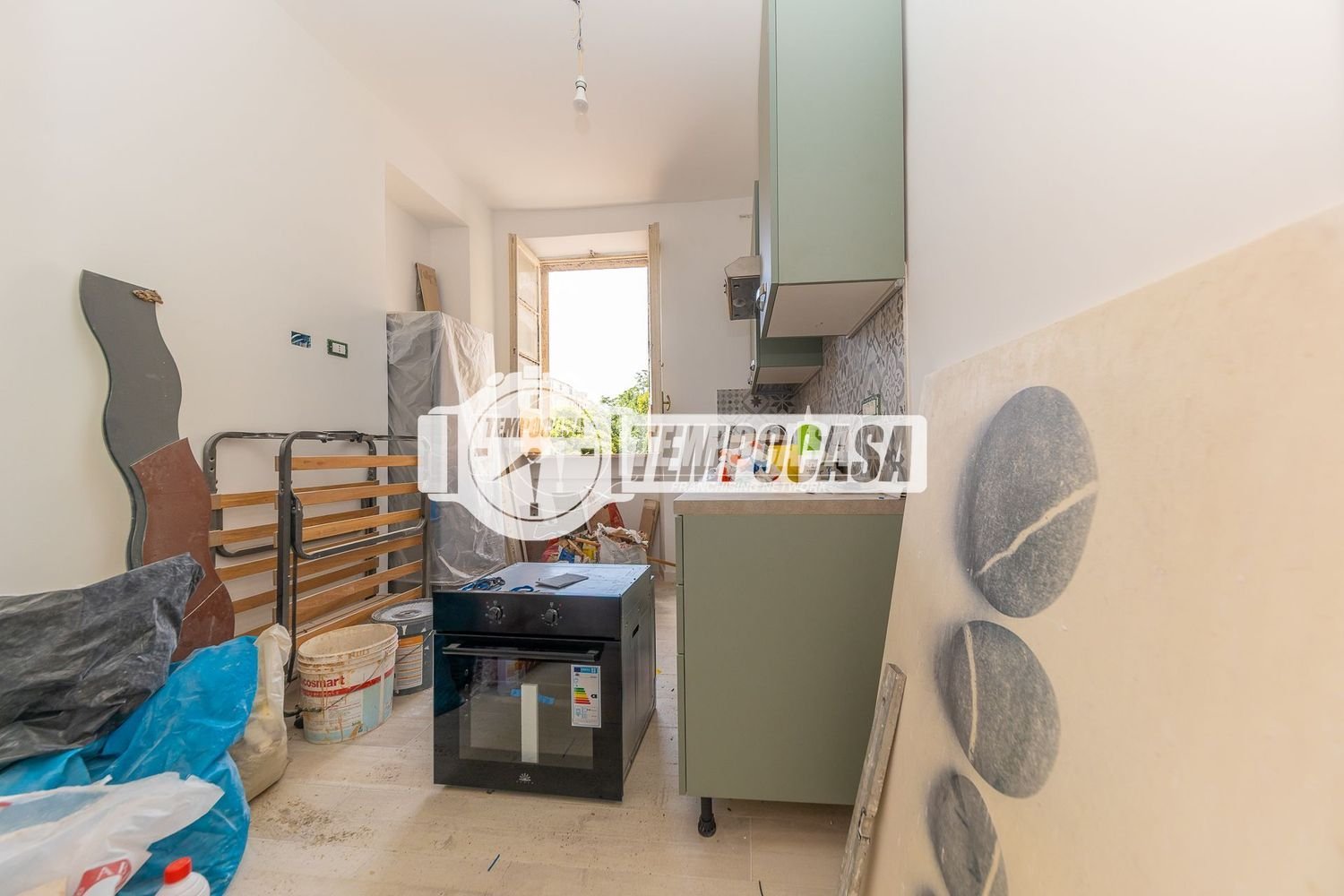 2 rooms Apartment in Rome, Italy No. 287515
