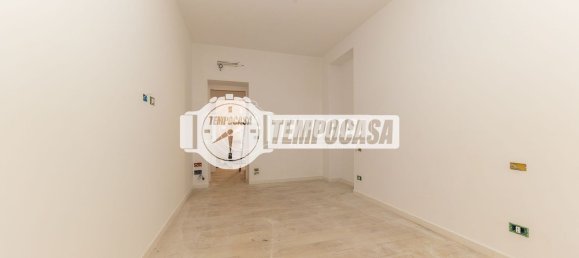 2 rooms Apartment in Rome, Italy No. 287515 32