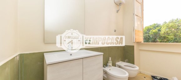 2 rooms Apartment in Rome, Italy No. 287515 13