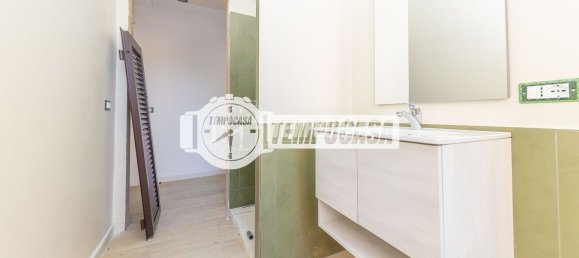 2 rooms Apartment in Rome, Italy No. 287515 15