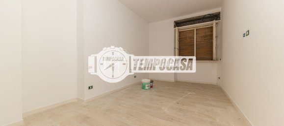 2 rooms Apartment in Rome, Italy No. 287515 26