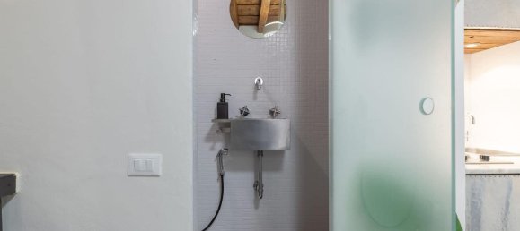 2 rooms Apartment in Florence, Italy No. 192889 16