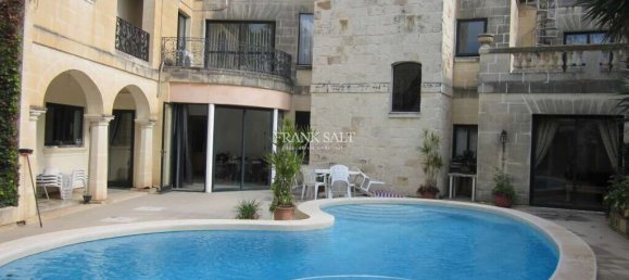 Villa de 5 dormitorios en Lija, Malta No. 8477 4