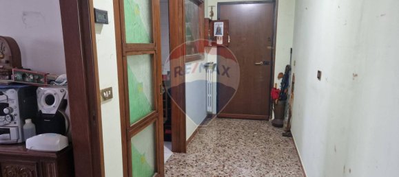 Apartamento T3 em Bari, Italy N.º 371108 13