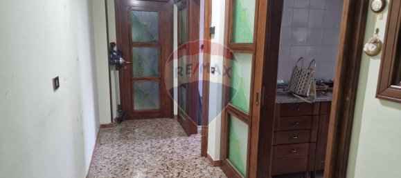 Apartamento T3 em Bari, Italy N.º 371108 12