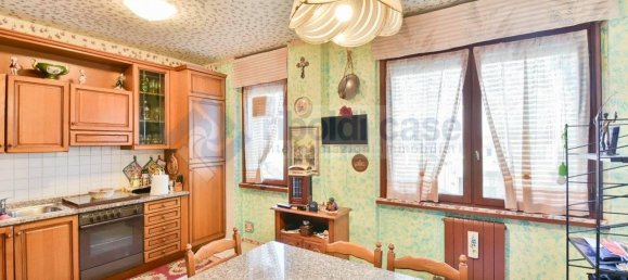 Квартира с 3 комнатами в Сереньо, Италия № 31929 6