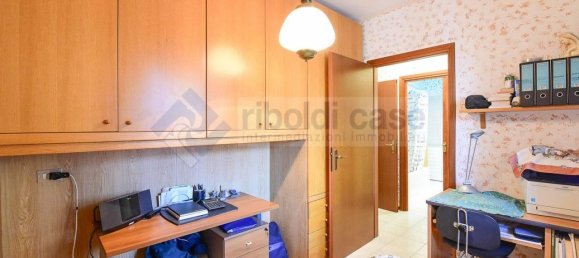 Квартира с 3 комнатами в Сереньо, Италия № 31929 17