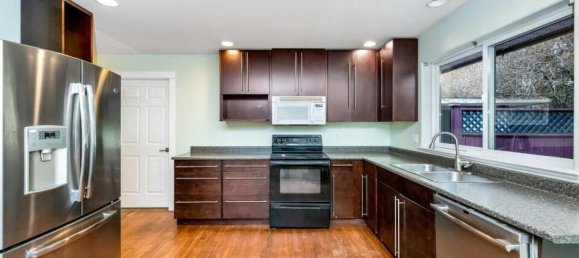 2 bedrooms House in British Columbia, Canada No. 1274 7