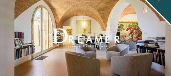 5 Schlafzimmer Villa in Volterra, Italy, Nr. 334985 9