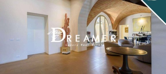 5 Schlafzimmer Villa in Volterra, Italy, Nr. 334985 11