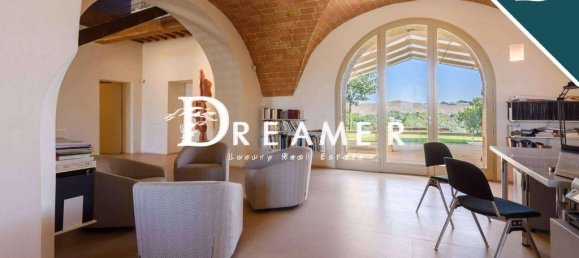 5 Schlafzimmer Villa in Volterra, Italy, Nr. 334985 14