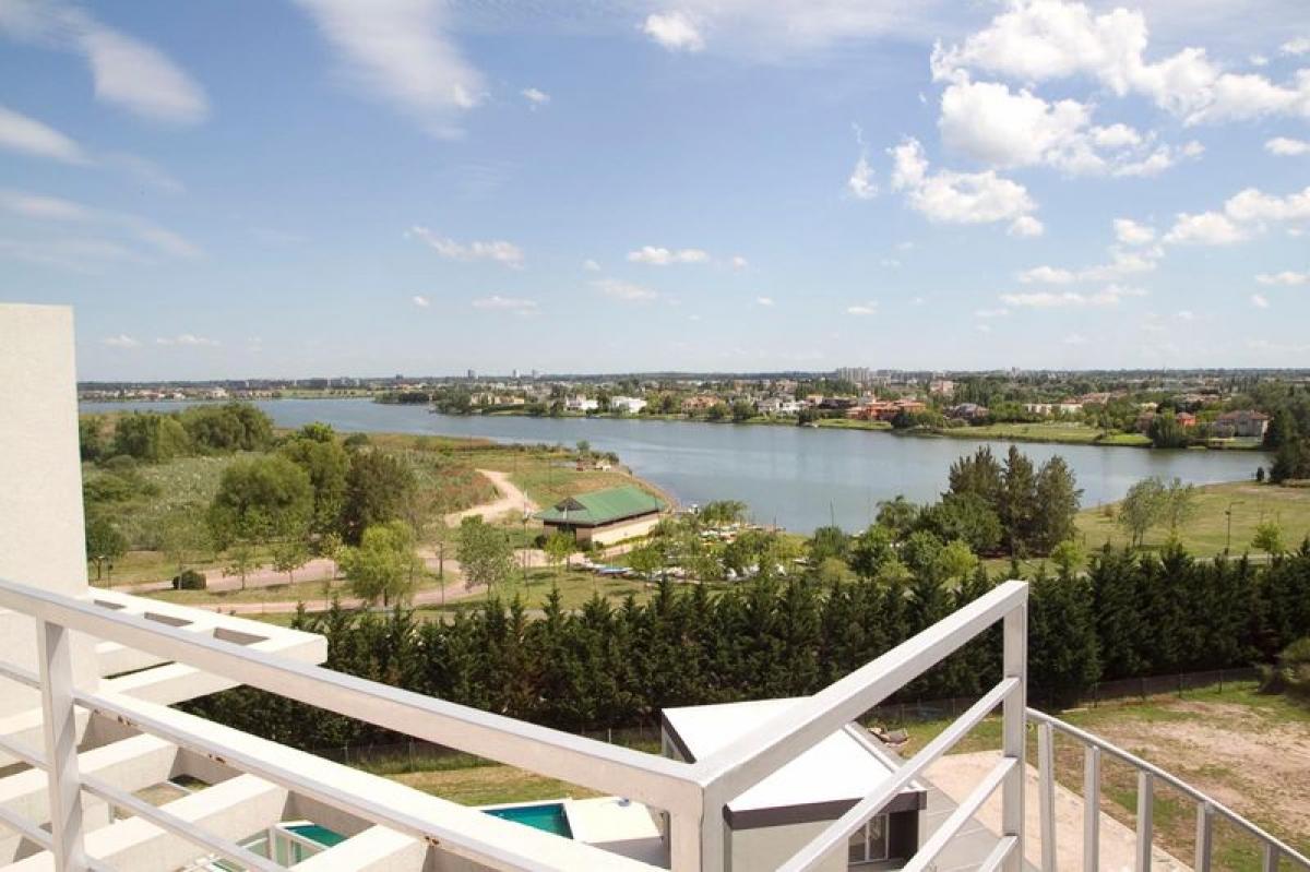 Studio in Tigre, Argentina, Nr. 61099