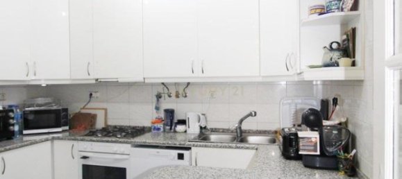 5 bedrooms Apartment in Lisbon, Portugal No. 216902 6