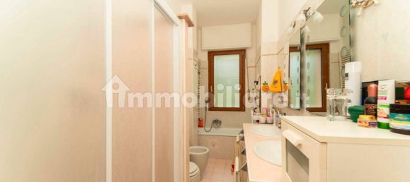 Apartamento de 2 dormitorios en Rosta, Italy No. 349390 12