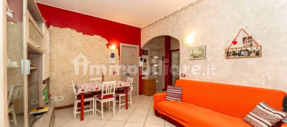 Apartamento de 2 dormitorios en Rosta, Italy No. 349390 4