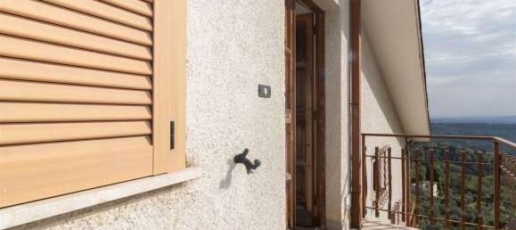 5-Zimmer Haus in Poggio Catino, Italy, Nr. 205874 5