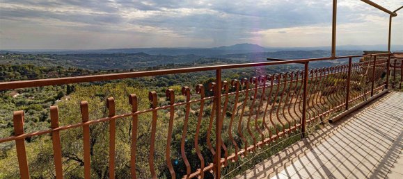 5-Zimmer Haus in Poggio Catino, Italy, Nr. 205874 9