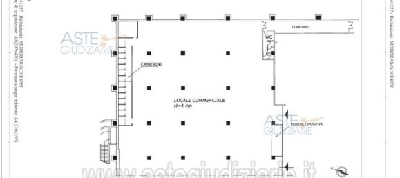 Коммерческая недвижимость 112500м² в Рокка Сан Джованни, Италия № 30538 21