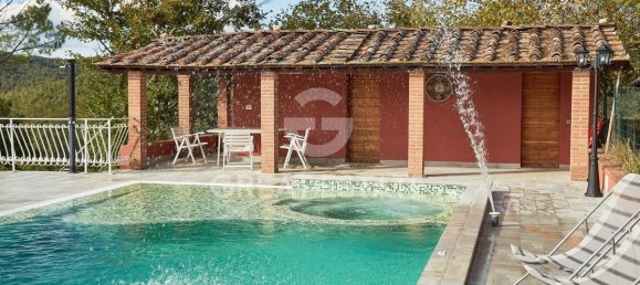 10 chambres Villa à Monte San Savino, Italy No. 288062 4