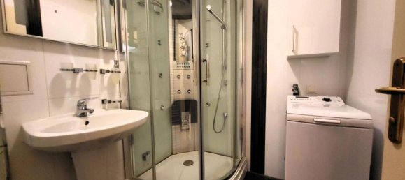 3 rooms Apartment in Favoriten, Austria No. 193030 3