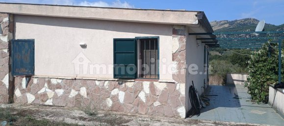 2 غرف نوم فيلا في Santa Cristina Gela, Italy رقم 190937 6