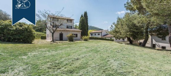 100 bedrooms Villa in Castiglione del Lago, Italy No. 129620 29