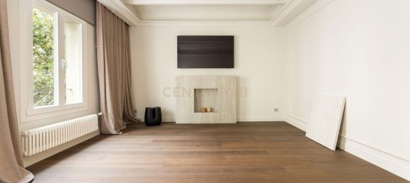 Apartamento de 3 dormitorios en Eixample, Spain No. 134767 6