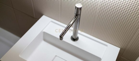 Apartamento de 3 dormitorios en Eixample, Spain No. 134767 31