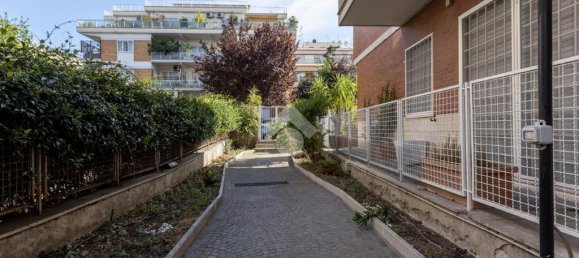 3 bedrooms Apartment in Rome, Italy No. 324706 34