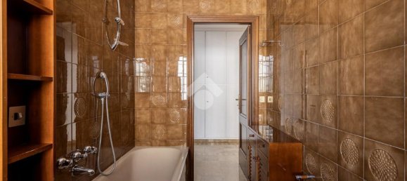 3 bedrooms Apartment in Rome, Italy No. 324706 9