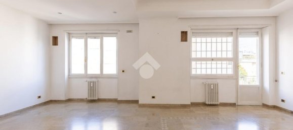 3 bedrooms Apartment in Rome, Italy No. 324706 26