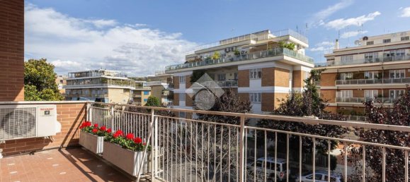 3 bedrooms Apartment in Rome, Italy No. 324706 18