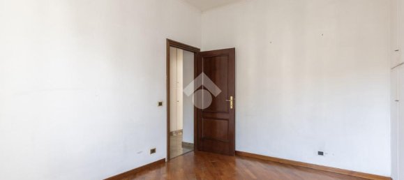 3 bedrooms Apartment in Rome, Italy No. 324706 30