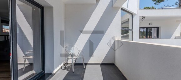 4 Schlafzimmer Villa in Seixal, Portugal, Nr. 287943 13