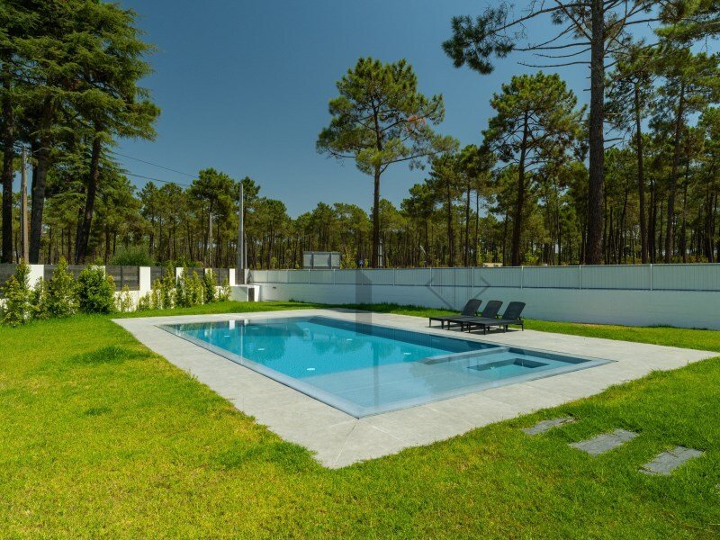 4 bedrooms Villa in Seixal, Portugal No. 287943