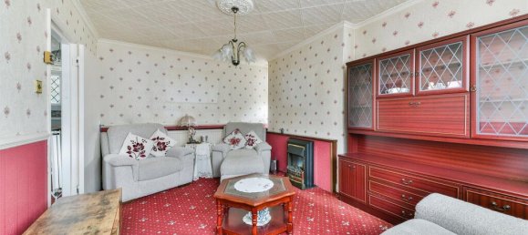 2 bedrooms Maisonette in London, United Kingdom No. 9902 7