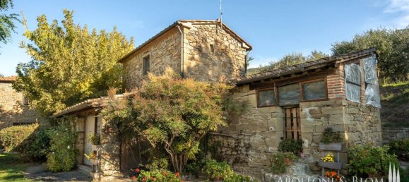 3 Schlafzimmer Haus in Cortona, Italy, Nr. 55566 30