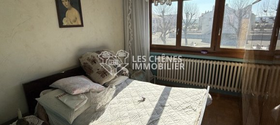 3 bedrooms House in Saint-Privat-la-Montagne, France No. 230744 3