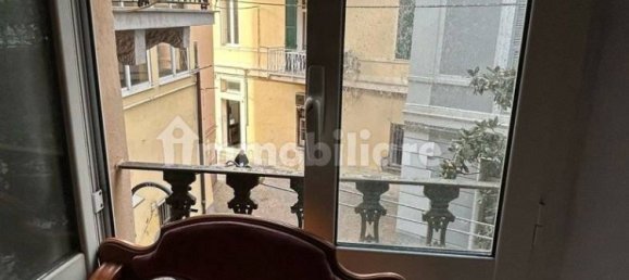 Apartamento T2 em Vado Ligure, Italy N.º 99101 4