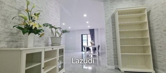 2 bedrooms Cafe / restaurant in Bang Sare, Thailand No. 15728 9