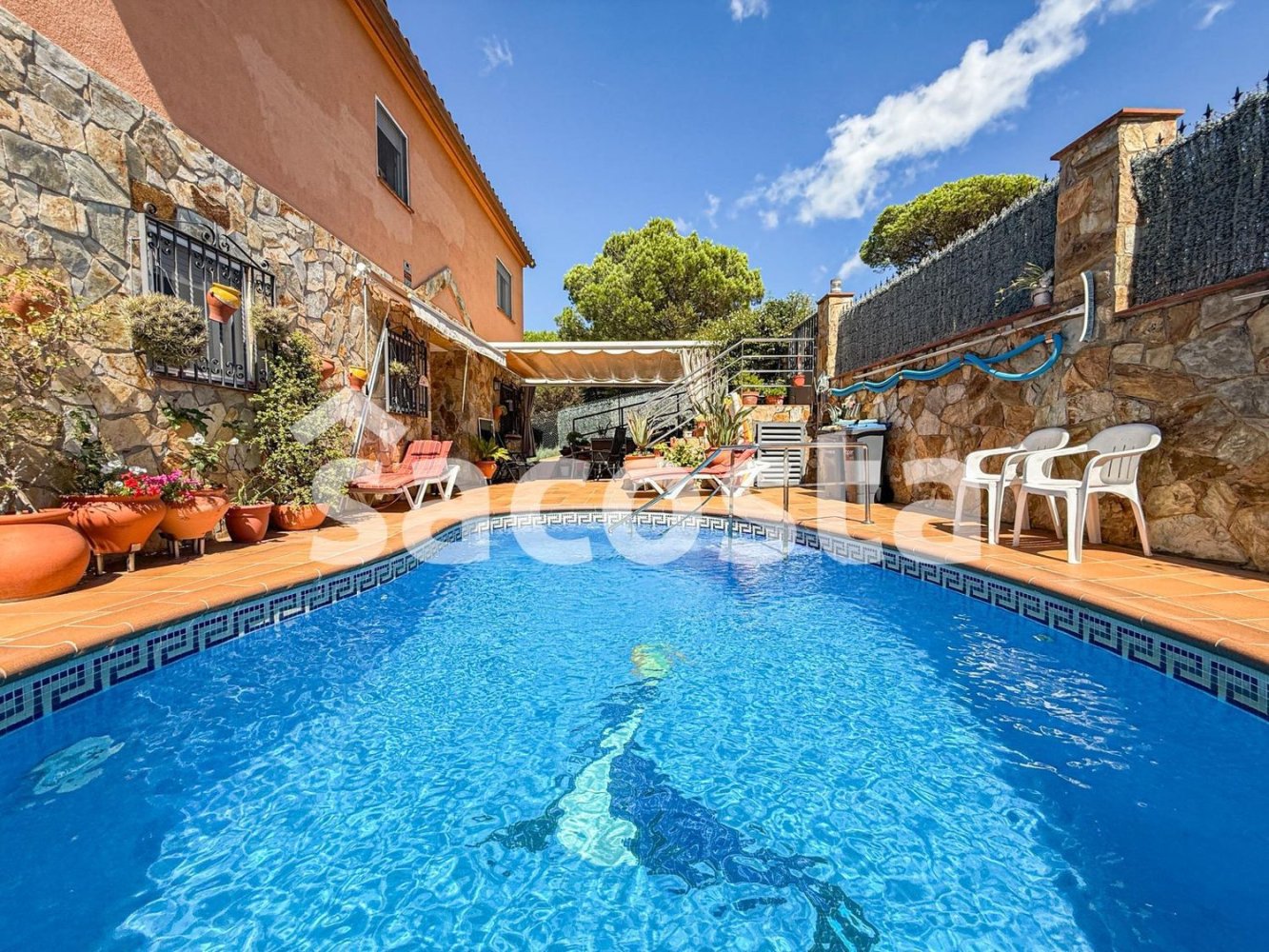 Дом с 6 спальнями в Бланес, Испания № 261250