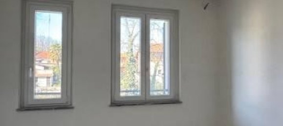 3 rooms Apartment in Cuggiono, Italy No. 116861 8