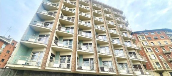 6 rooms Apartment in Turin, Italy No. 30706 34