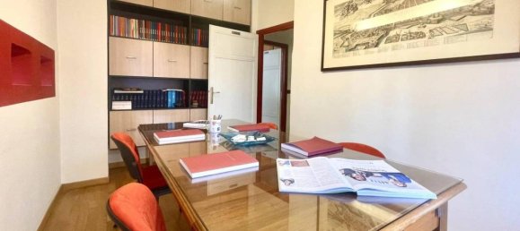 6 rooms Apartment in Turin, Italy No. 30706 28