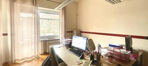 6 rooms Apartment in Turin, Italy No. 30706 11