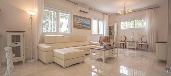 2 bedrooms House in Alicante, Spain No. 12652 12